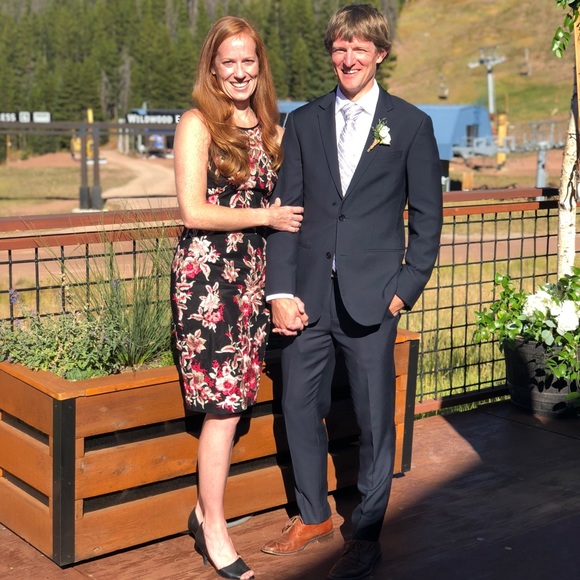 Meet your Posher, Laura - Picture 2 of 3